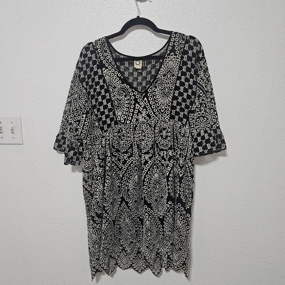 Anthropologie Dresses & Skirts - Anthropolgie Akima + Kim tunic size 8